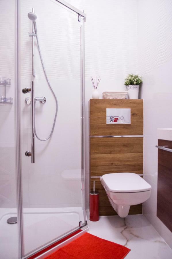 Jacuzzi Apartment Red Krakow Exterior photo